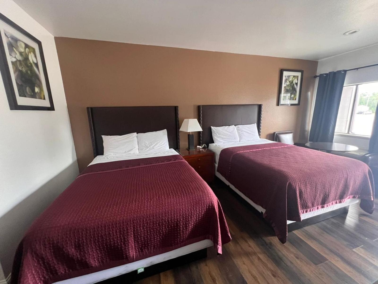 Budget Inn By Oyo San Augustine Extérieur photo